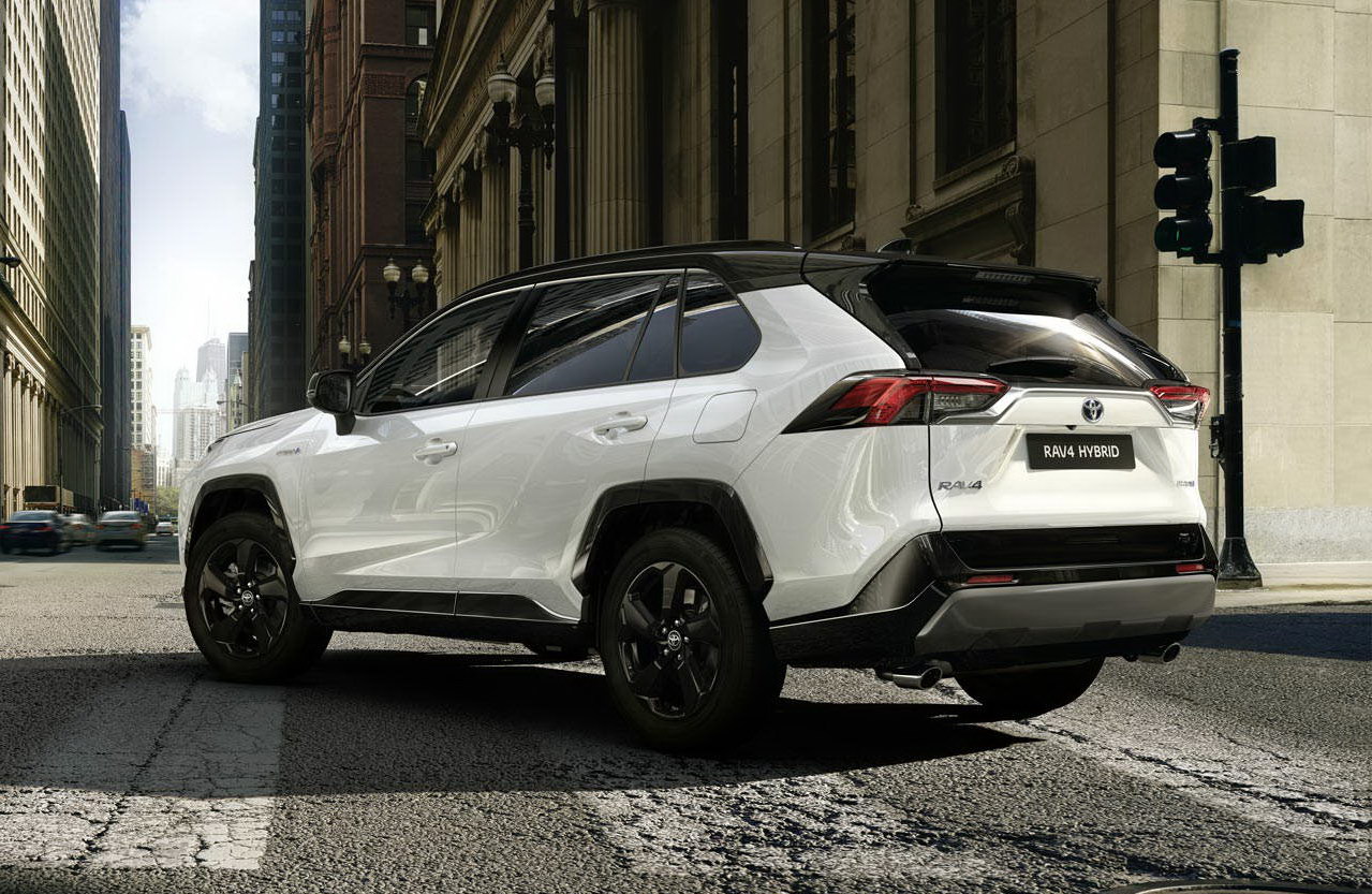 Катастрофа для Японії і мільйони людей без роботи: президент Toyota виступив проти заборони ДВС