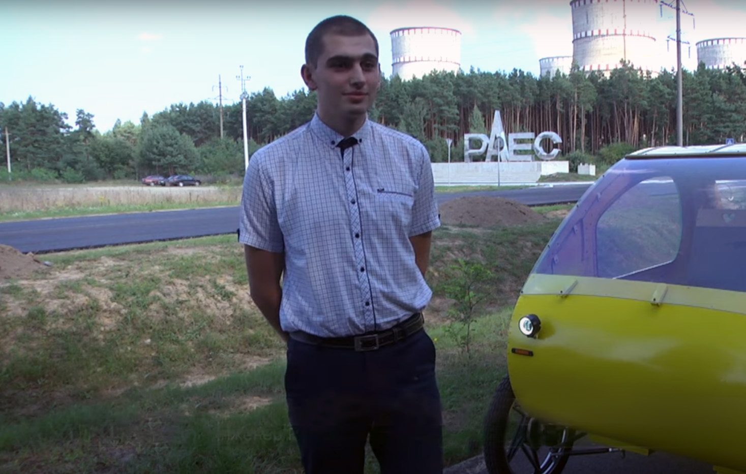 Електричний мем: на Рівненській АЕС побудували міський електромобіль з сонячними батареями