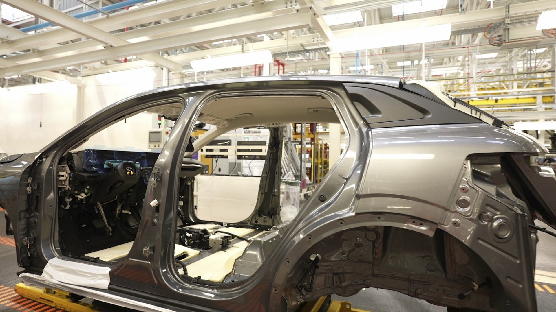 Найбільший виробник автомобільного пластику вимагає мільйонні компенсації від автовиробників