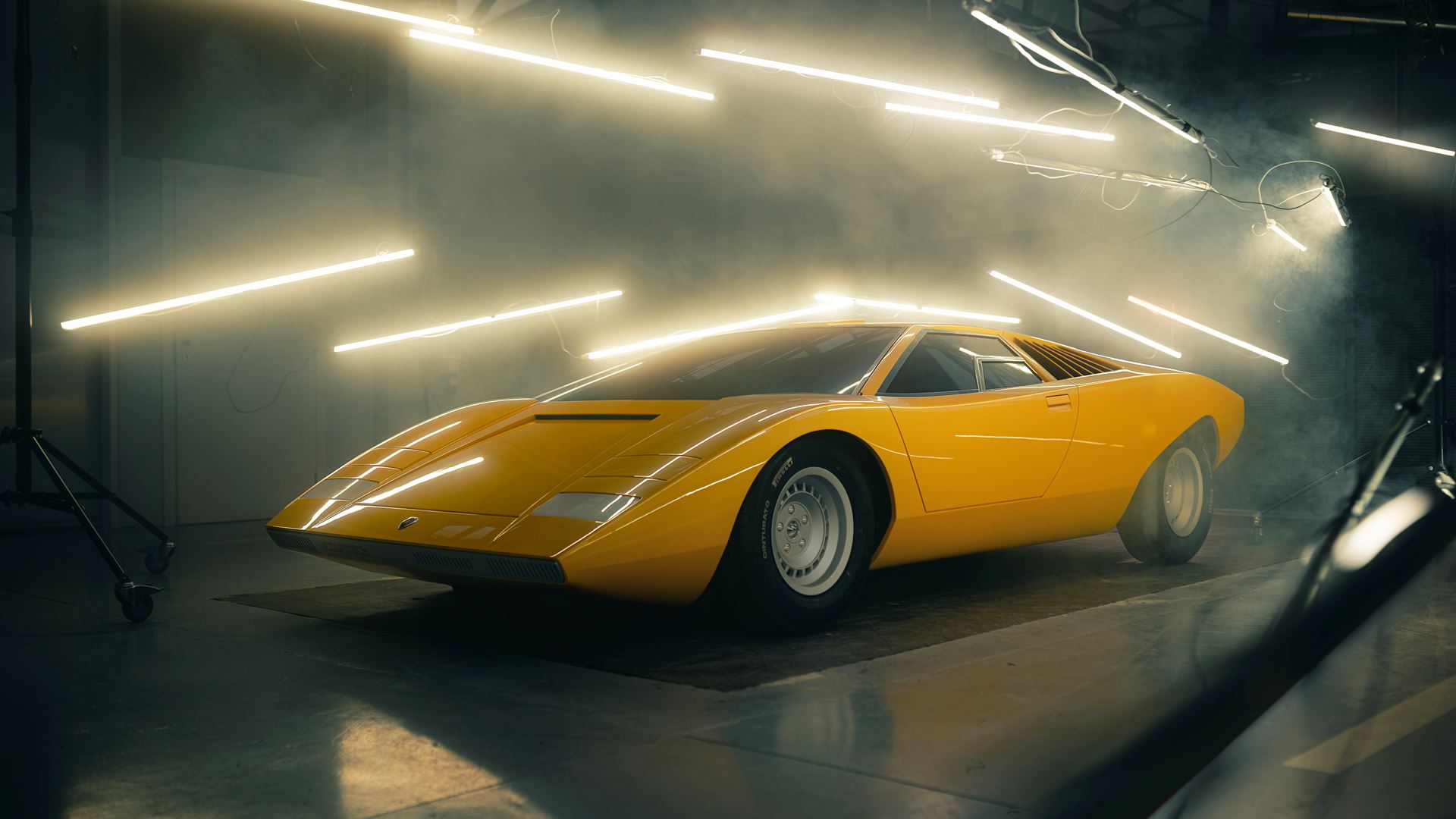 Прыжок на полвека назад: Lamborghini воссоздала самый первый экземпляр суперкара Countach