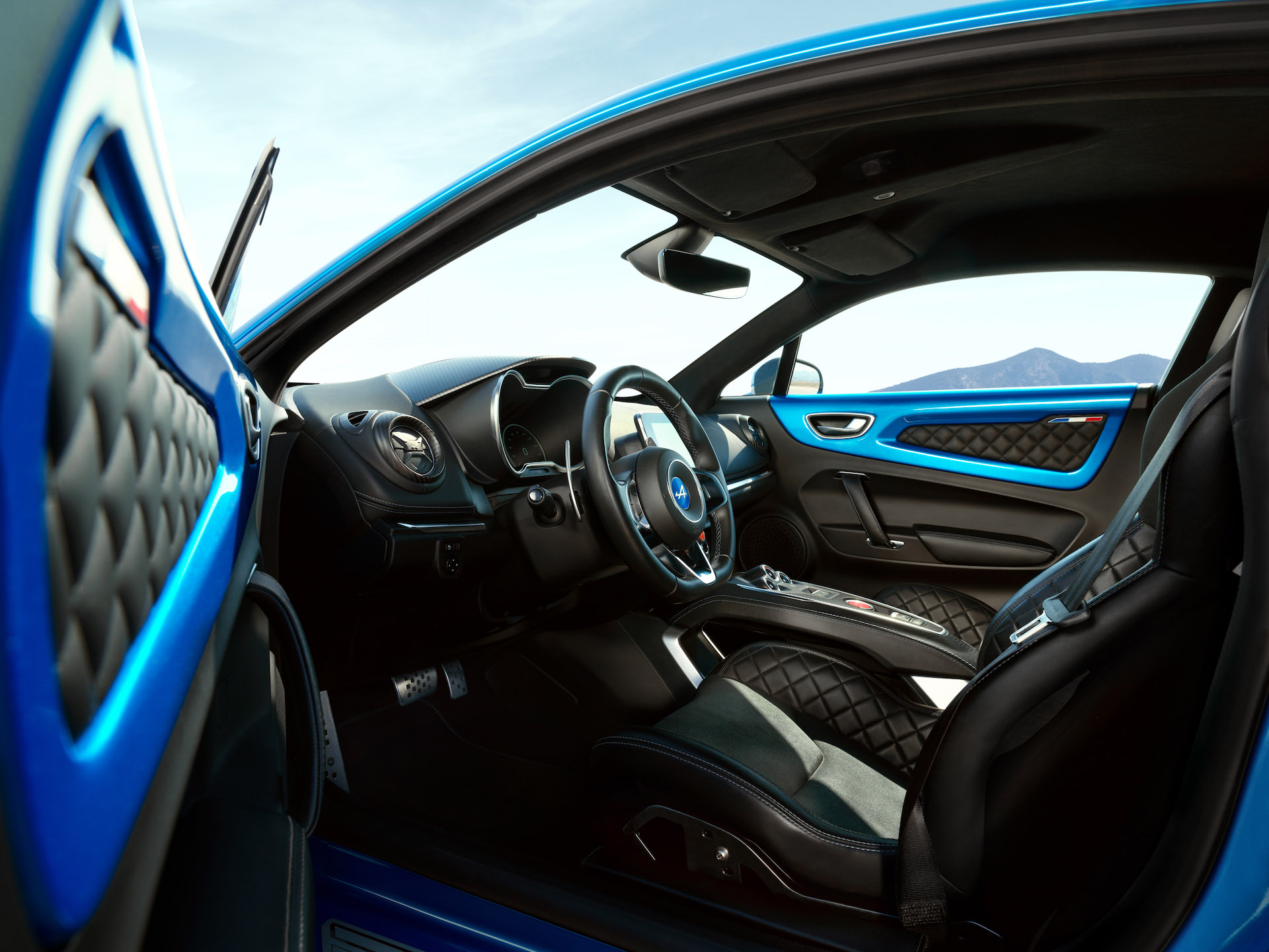 Найшвидший Renault оновився - став ще швидшим та потужнішим