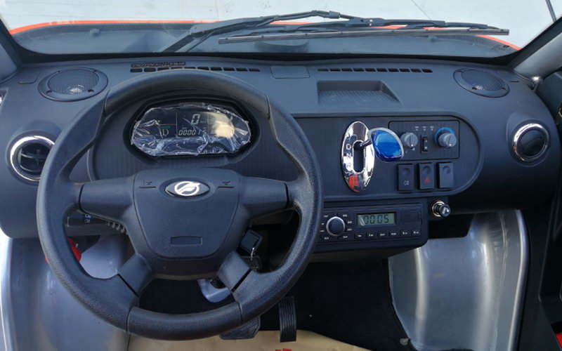 По цене двух Айфонов: на маркетплейсе Alibaba продают дешевые электрические пикапы