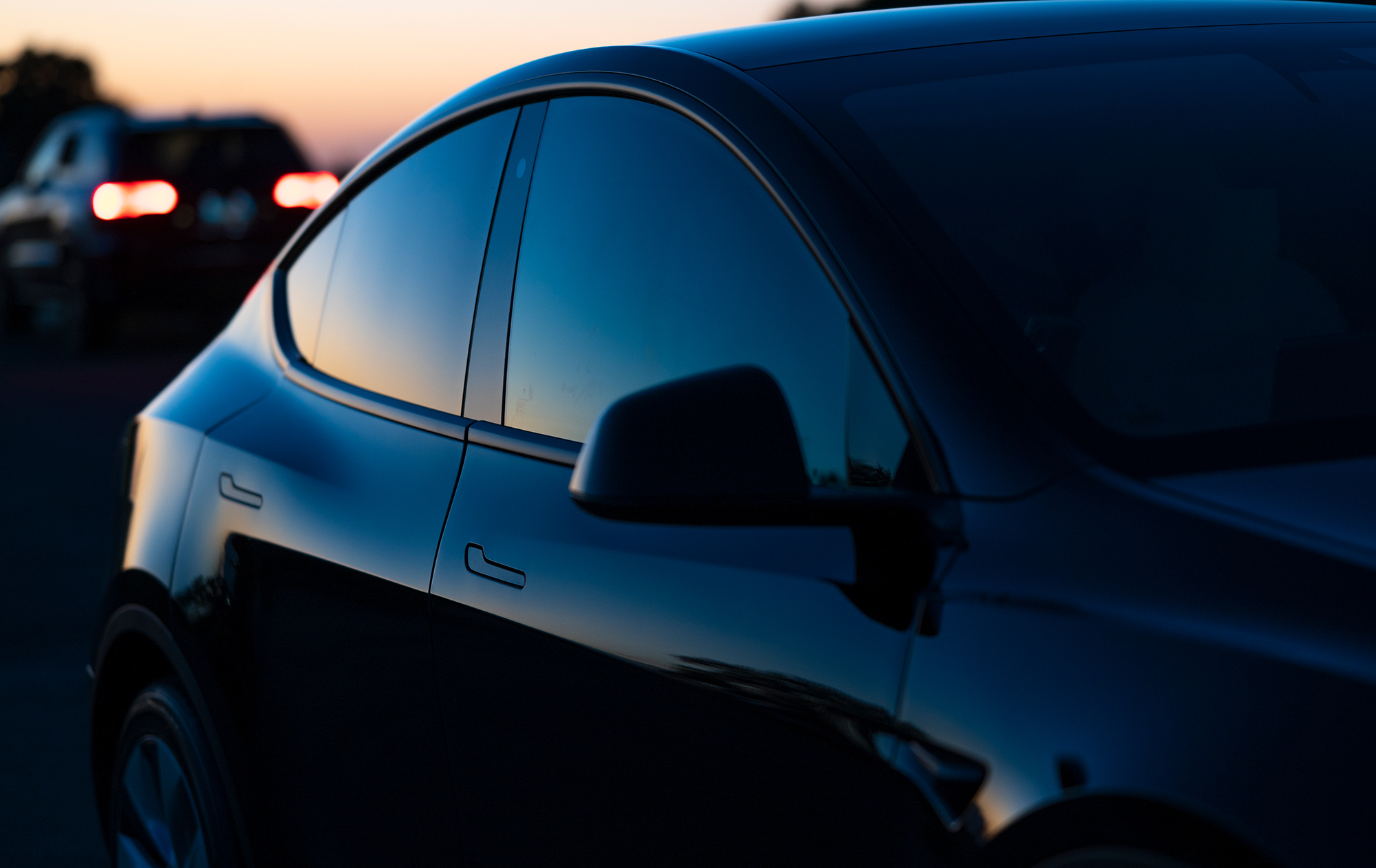 Как подготовить кузов авто к зиме: главное о восковании