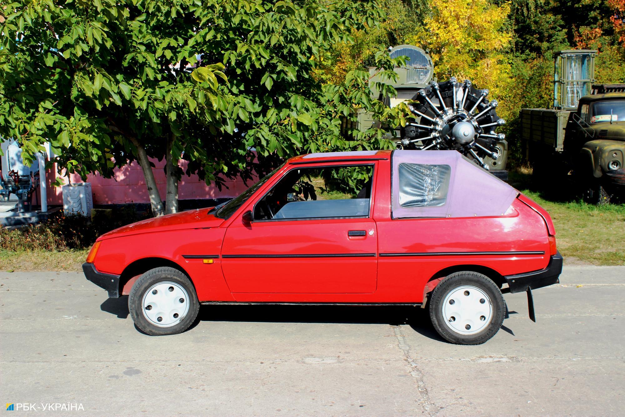 ТОП-3 самых необычных украинских автомобиля, которые покажут на фестивале Old Car Land в Киеве