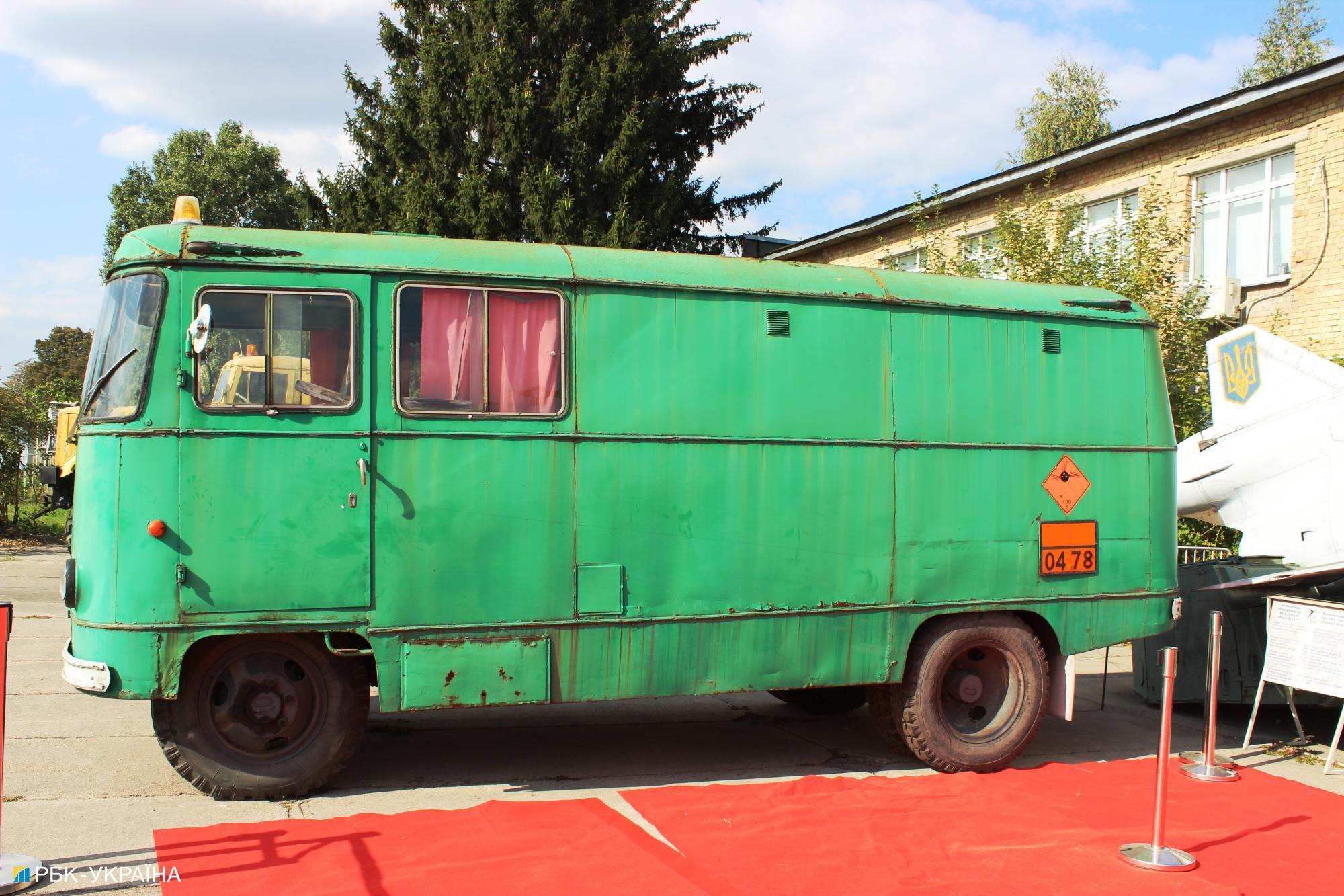 ТОП-3 самых необычных украинских автомобиля, которые покажут на фестивале Old Car Land в Киеве