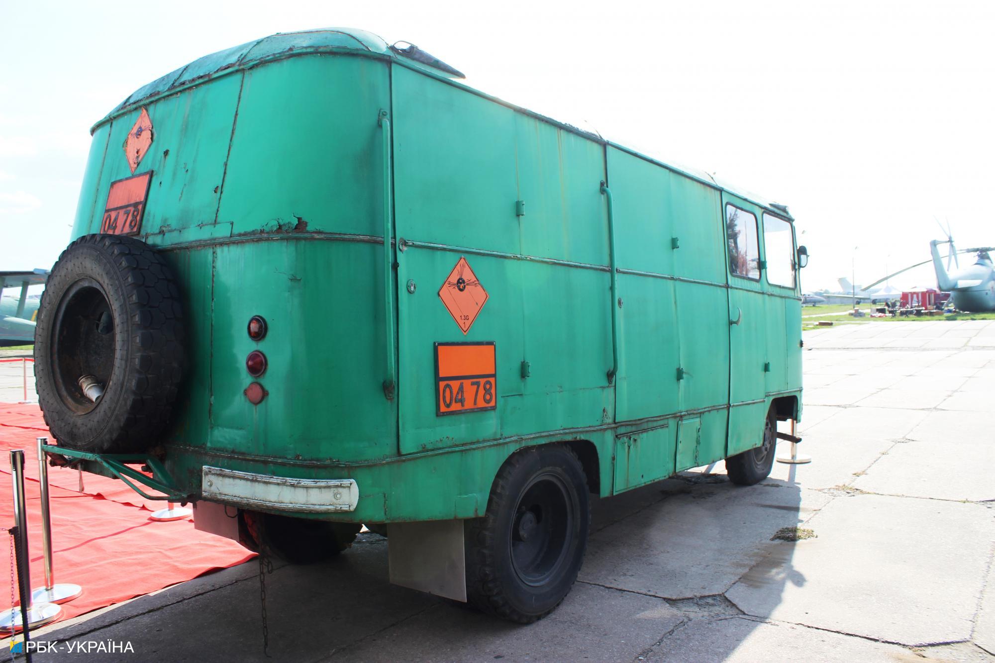 ТОП-3 самых необычных украинских автомобиля, которые покажут на фестивале Old Car Land в Киеве