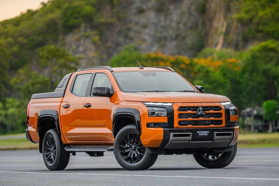 Топ-5 полноразмерных пикапов для украинского бездорожья