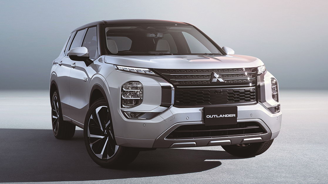 Не успевают собирать: спрос на новый Mitsubishi Outlander в 7 раз выше плана