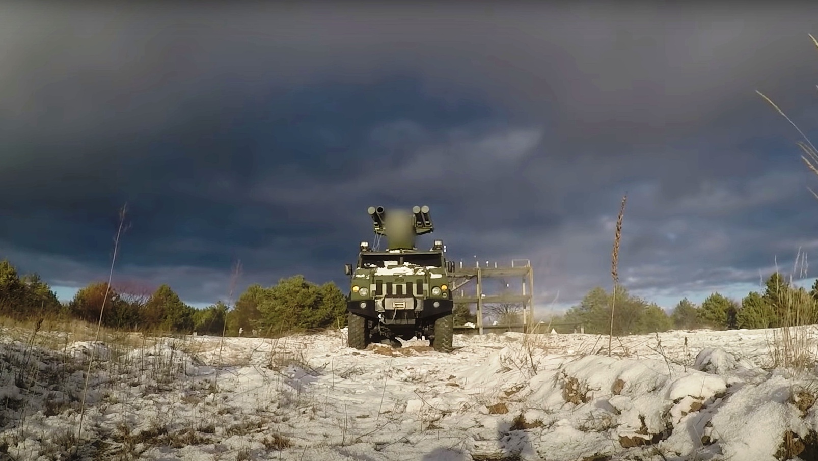 Против самолетов: на украинский бронетранспортер Варта установили новый ракетный комплекс