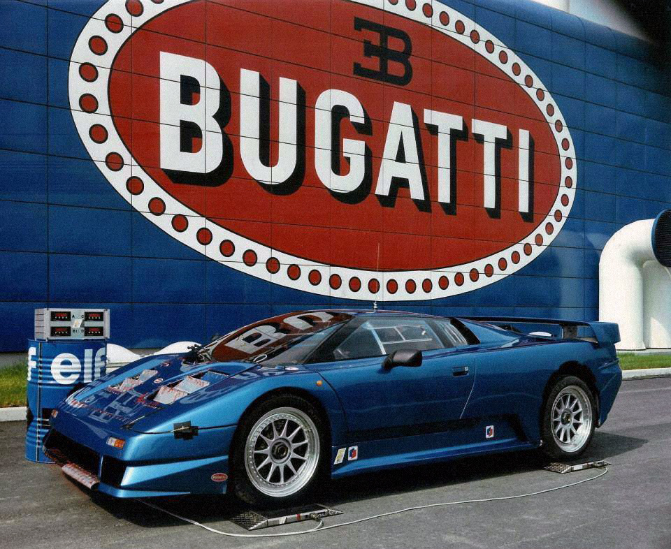 Bugatti EB110: виповнилося 30 років суперкару, з якого змалювали Veyron
