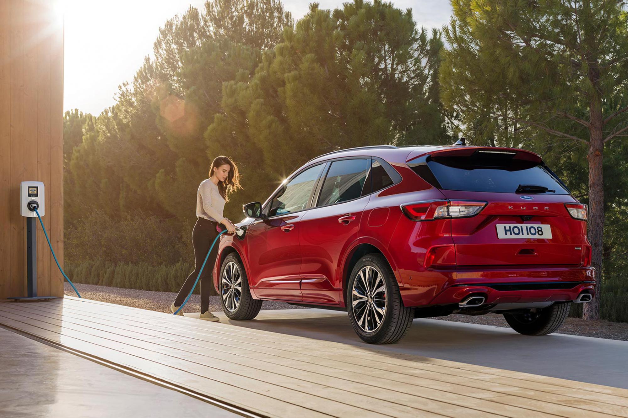 Популярний кросовер Ford позбудеться половини моторів: названо причину