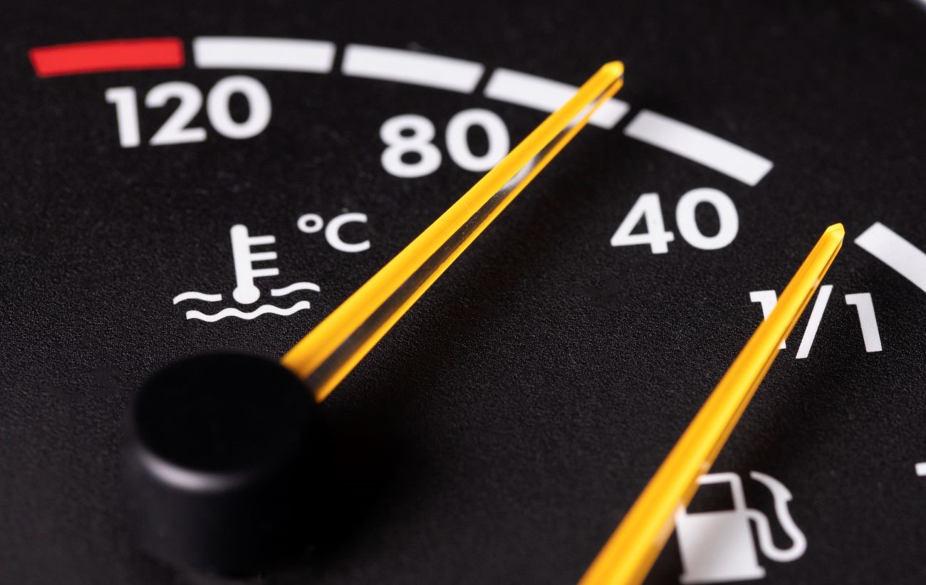 Нужно ли греть авто в мороз: когда двигатель реально готов к движению