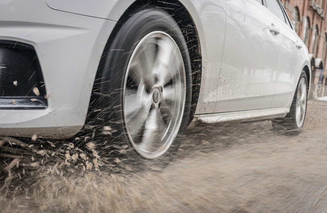 Какие выбрать зимние шины - новые или подержанные