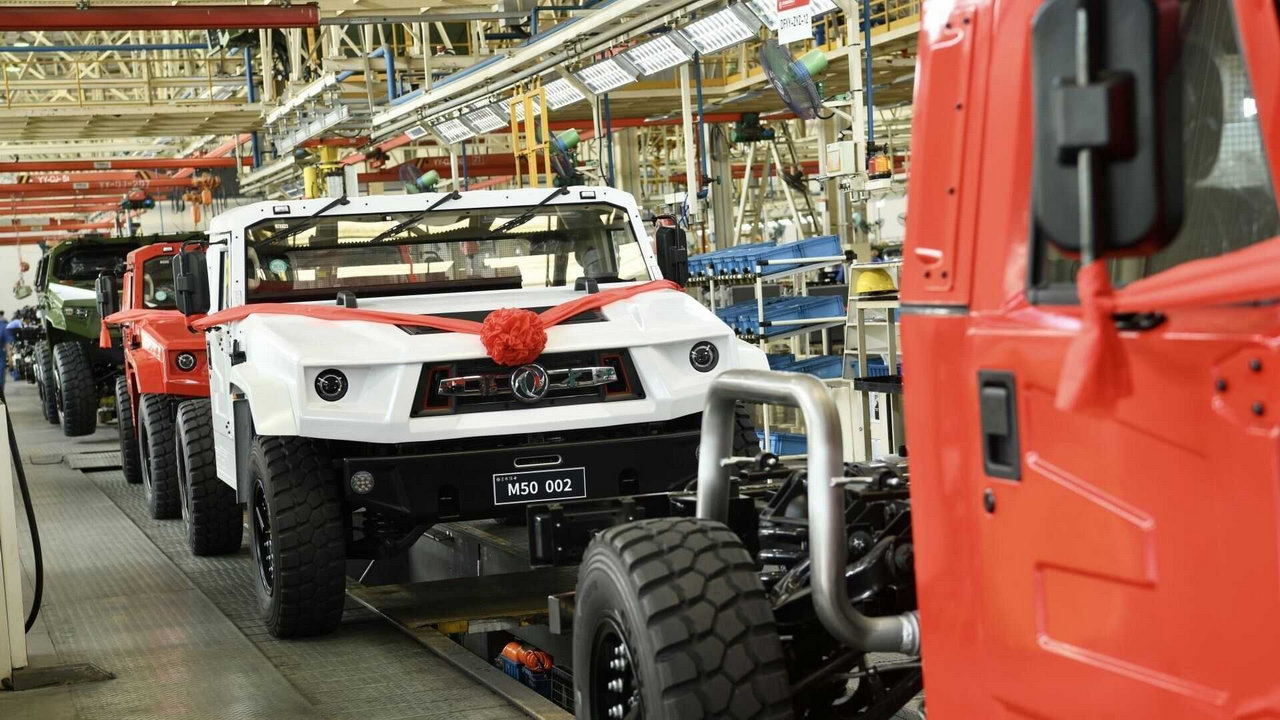 Китайці готують електричний пікап для конкуренції з Tesla Cybertruck та GMC Hummer EV