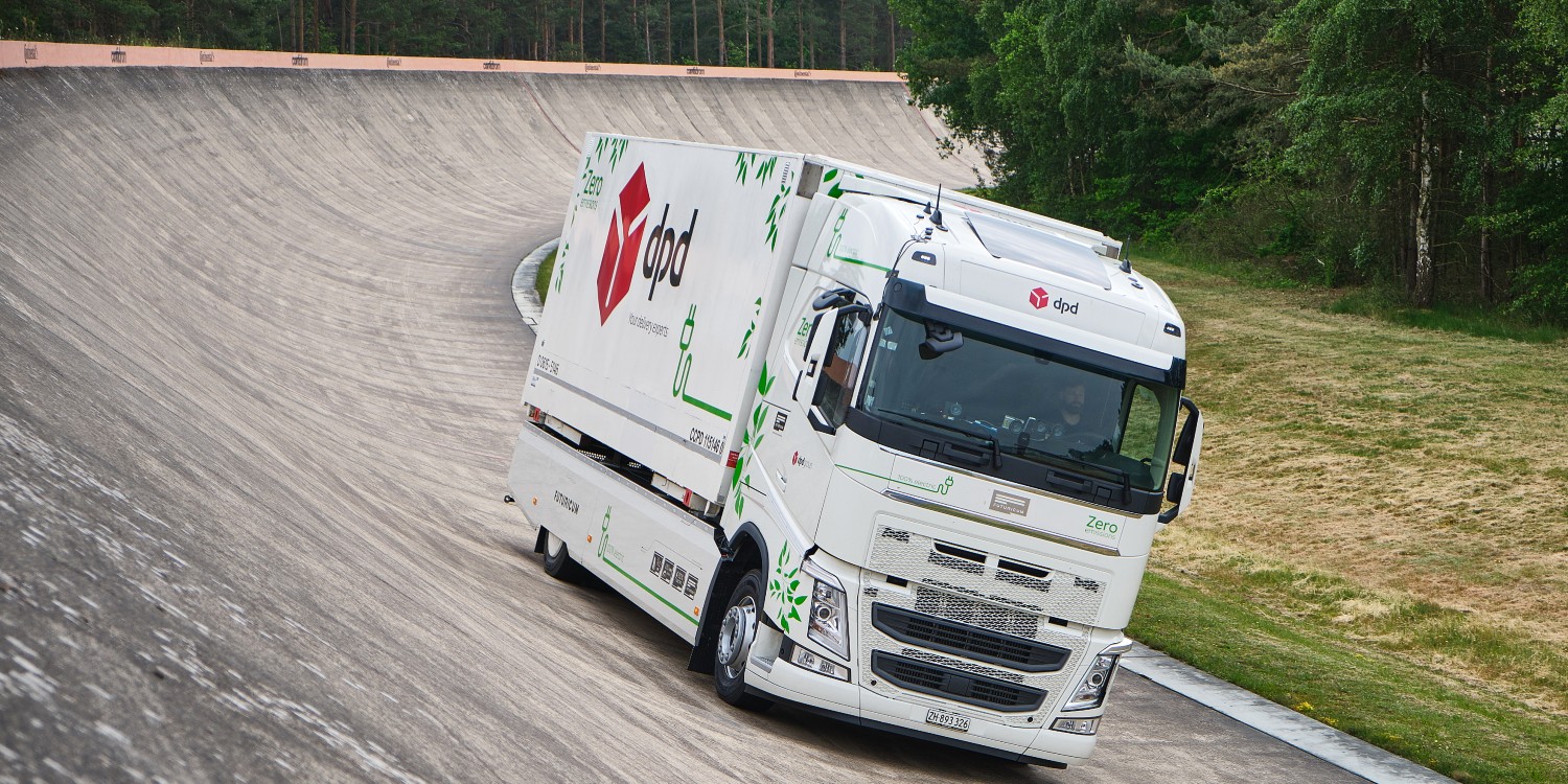 Електрична вантажівка Futuricum проїхала 1100 км на одному заряді батареї