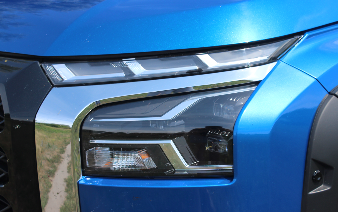 Тест-драйв Mitsubishi L200: великий пікап з економним "серцем"