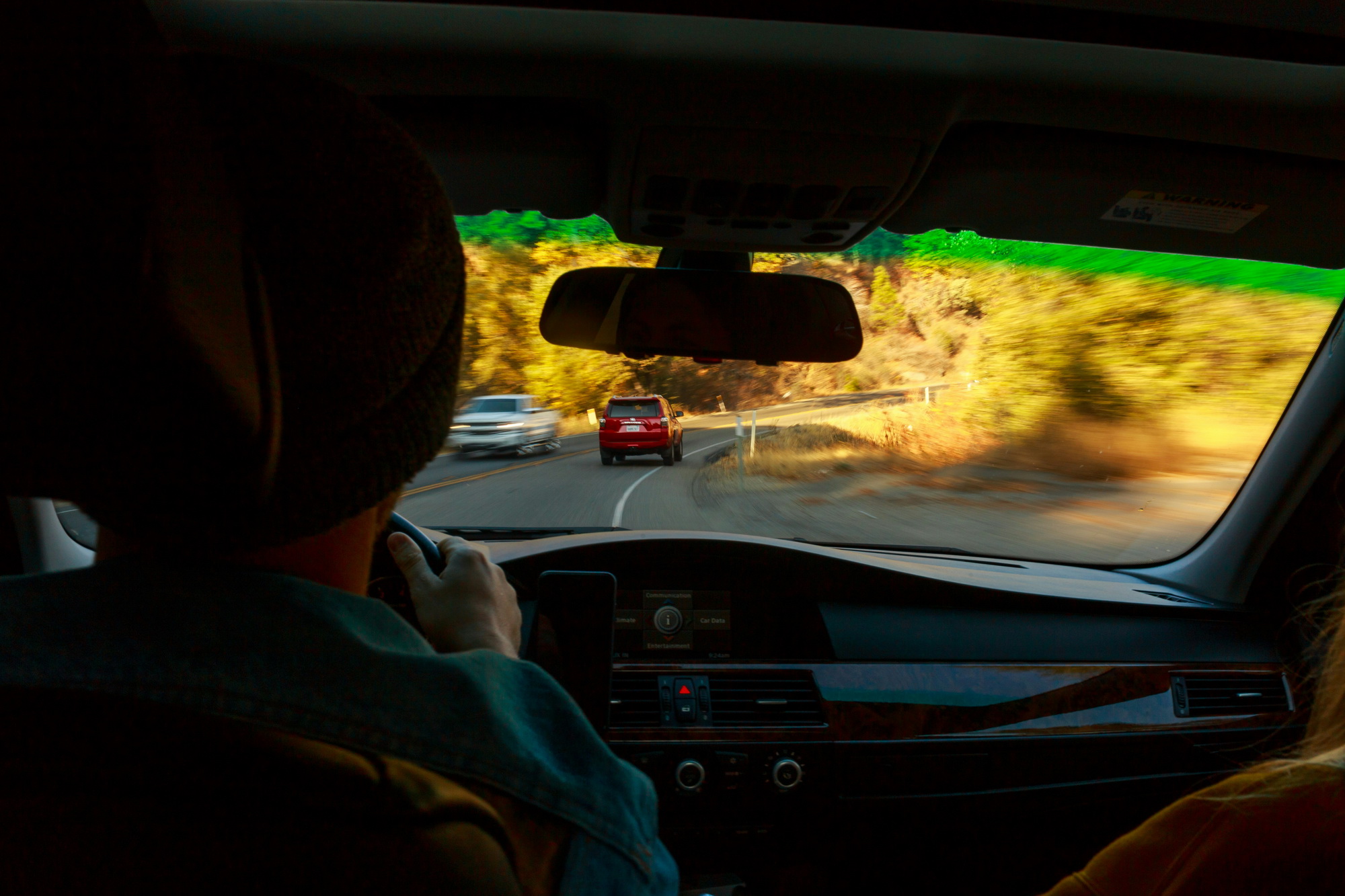 Поліцейський розворот, лосиний тест і не тільки: чемпіон України з ралі про лайфхаки для водіїв